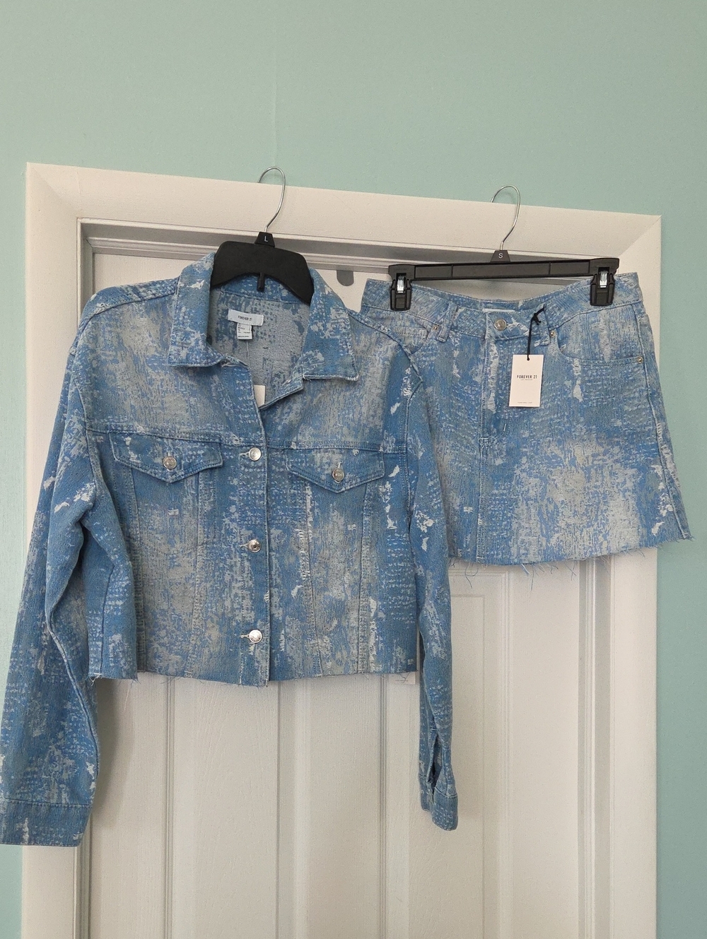 Light Blue Acid-Wash Denim Skirt Set Sz L Forever 21 NWT